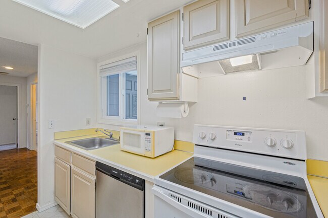 Foto del edificio - 7577 Old Redmond Rd