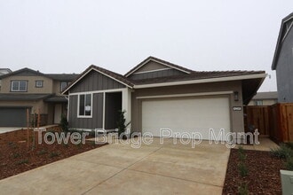 Building Photo - 4249 Privas Wy