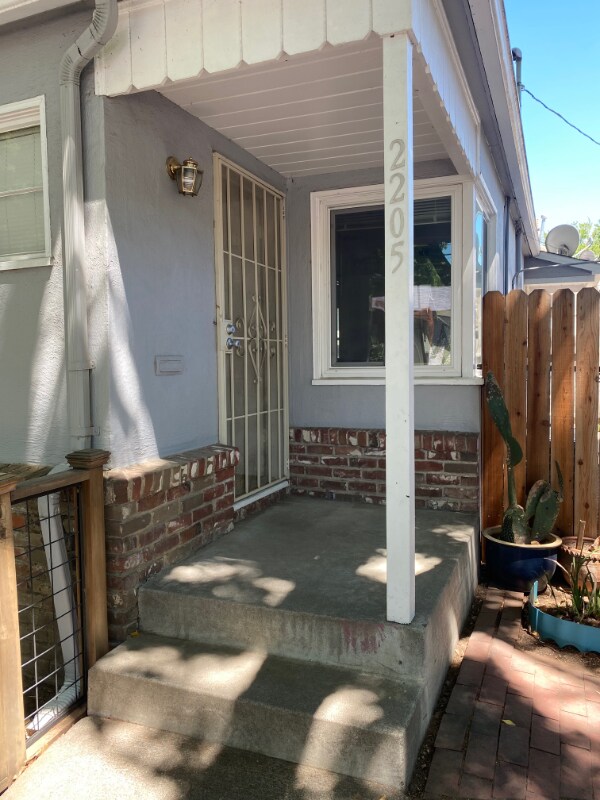 Photo - 2205 18th St Apartment