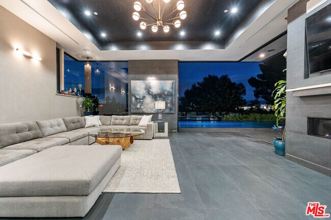 Foto del edificio - 3712 Broadlawn Dr