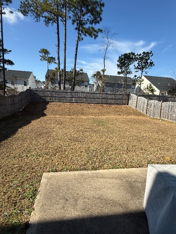 Foto del edificio - 255 Windfall Rd