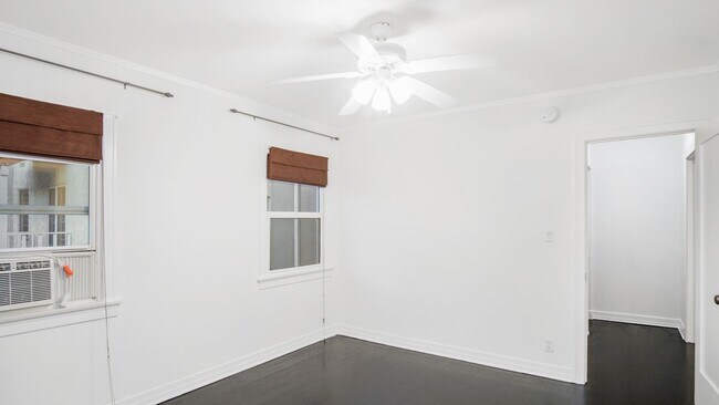 Foto del edificio - Spacious 3Bed/2Bath with Private Balcony A...