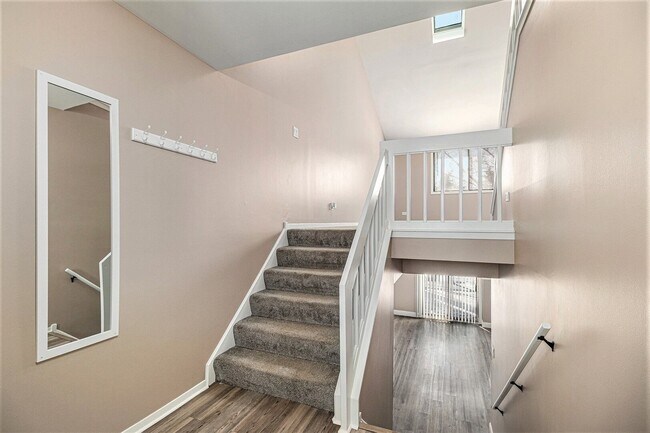 Foto del edificio - 1995 Monday Dr