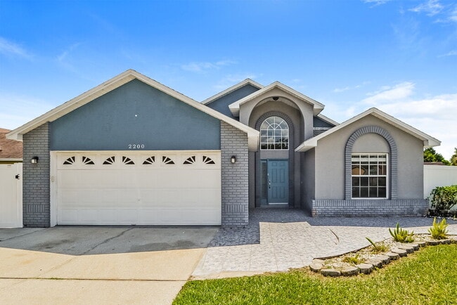 Building Photo - 2200 Country Field Way