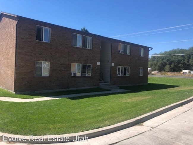 Building Photo - 2 br, 1 bath House - 1024 N 1300 W