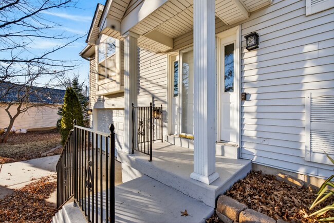 Foto del edificio - 720 Tobermory Ct