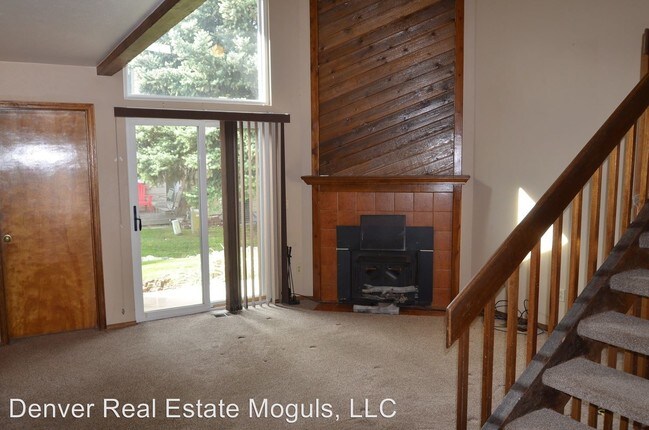 Building Photo - 10818 W Evans Ave