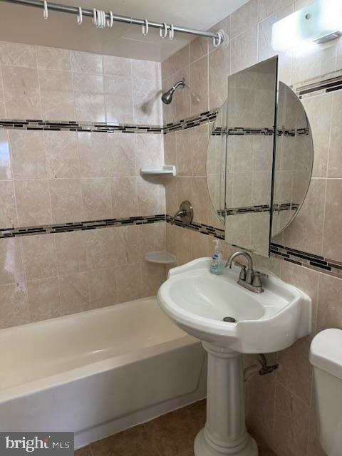 Building Photo - 1200 Marlton Pike