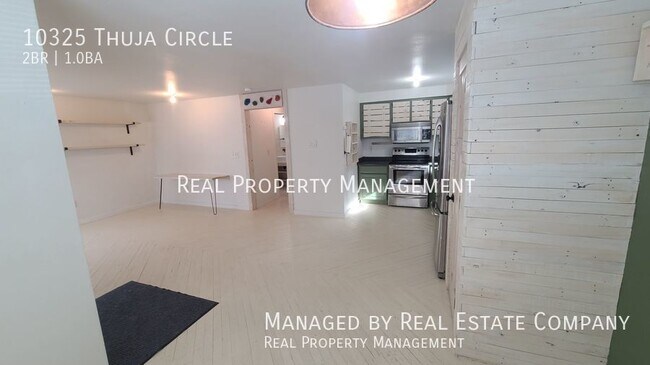 Building Photo - Eclectic Two Bedroom One Bath Home with Yard