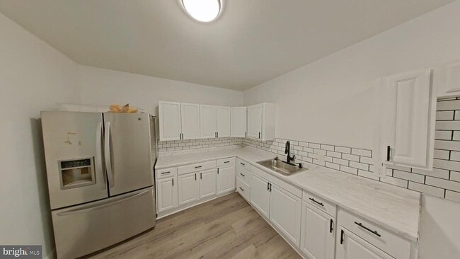 Building Photo - 2438 N 20th St