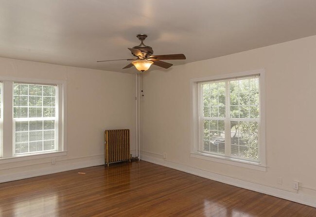 Foto del edificio - 2 bedroom in Denver CO 80218