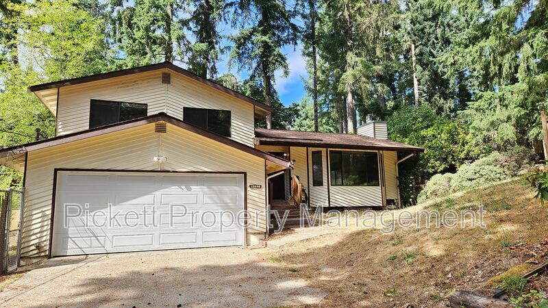 Foto principal - 13898 Chinook Cir NW