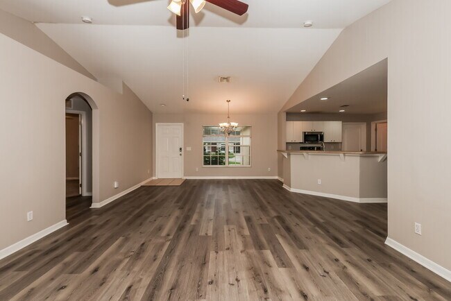 Foto del edificio - 3207 46th St W