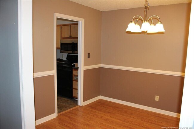 Building Photo - 310 Ridge Manor Dr