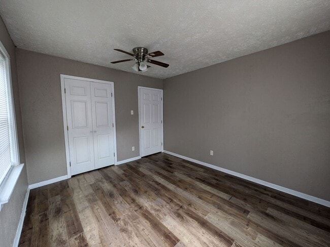 Foto del edificio - 12843-12849 Hamshire Rd