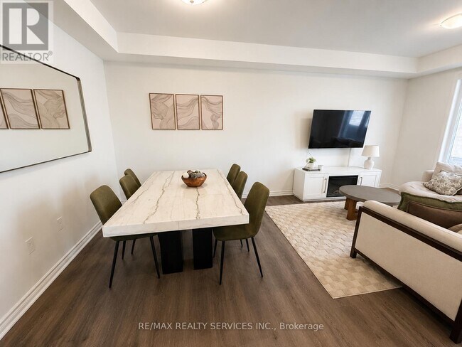 Building Photo - 1705 Dance Ct