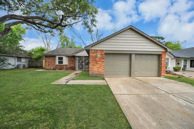 Foto del edificio - 6034 John Dreaper Dr