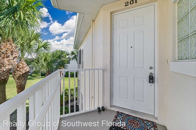 Building Photo - 3 br, 2 bath House - 1360 Sweetwater Cove ...