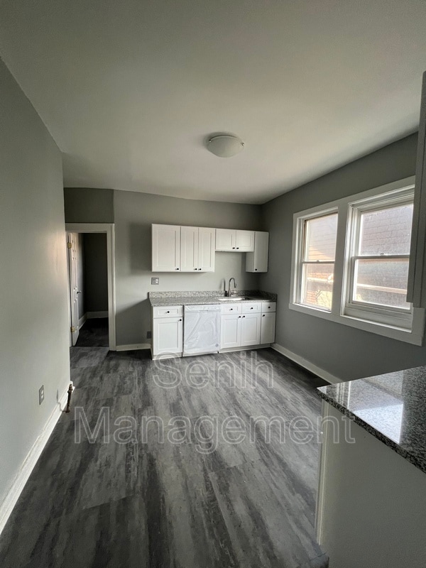 Foto del edificio - 6628 W Lafayette Blvd