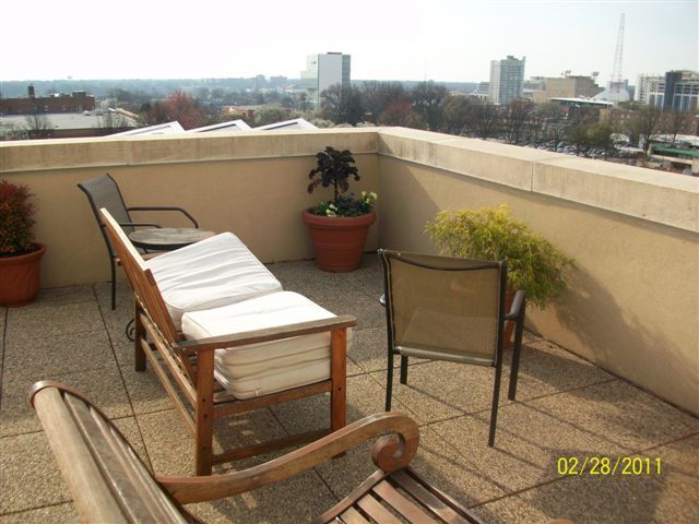 Foto del edificio - 715 N Church St