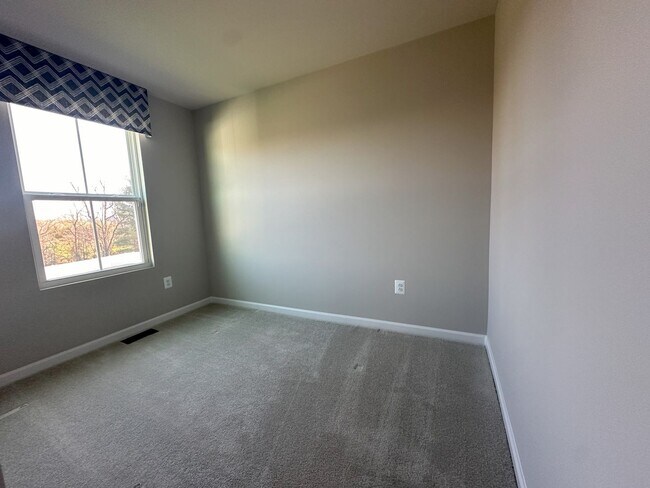 Foto del edificio - 302 Longview Ave