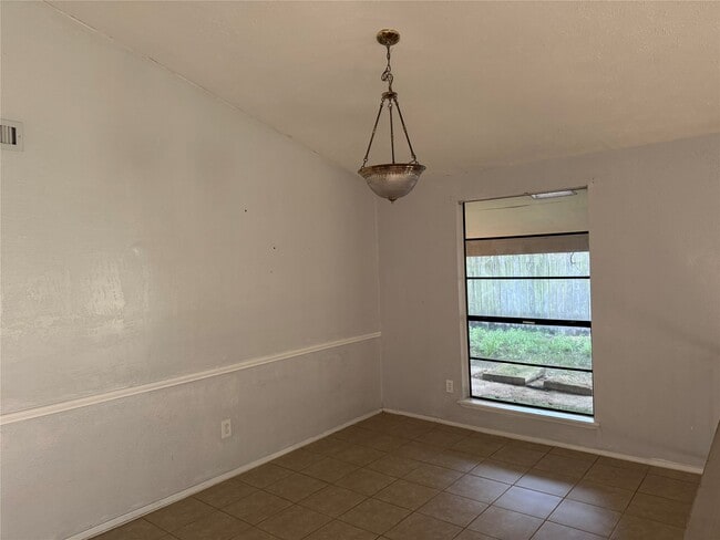 Foto del edificio - 3807 Cypressdale Dr