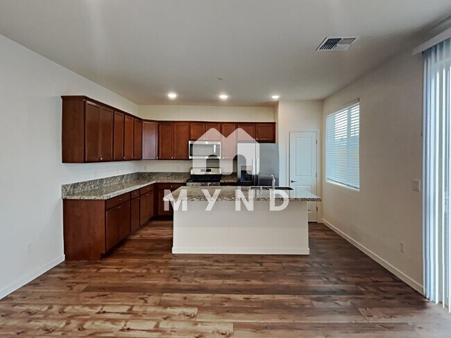 Building Photo - 4904 Black Falcon Way