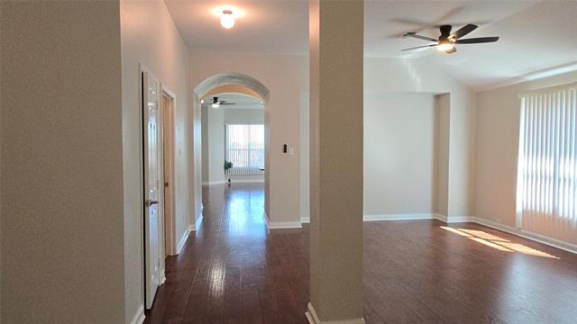 Foto del edificio - 6800 Oak Falls Dr