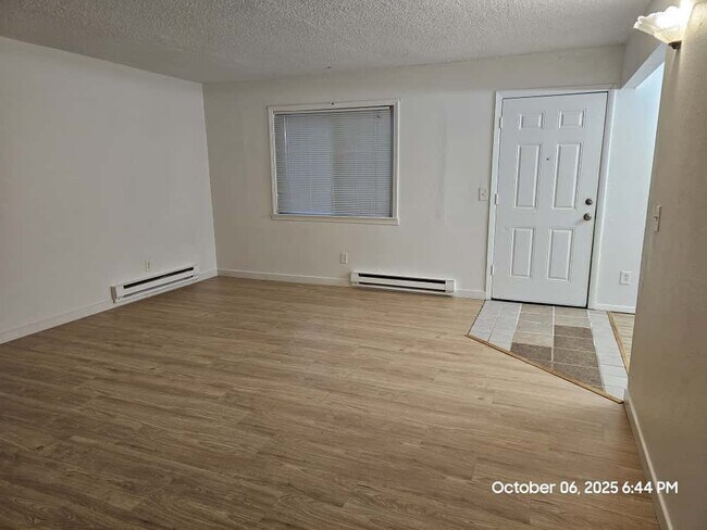 Foto del edificio - 36 NE Lombard St