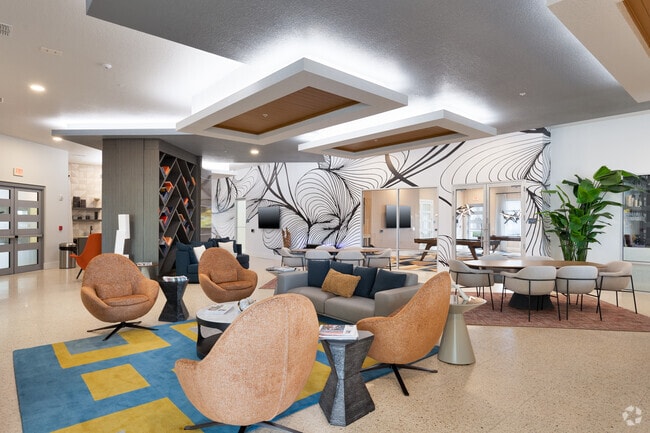 Clubhouse - Addison Square