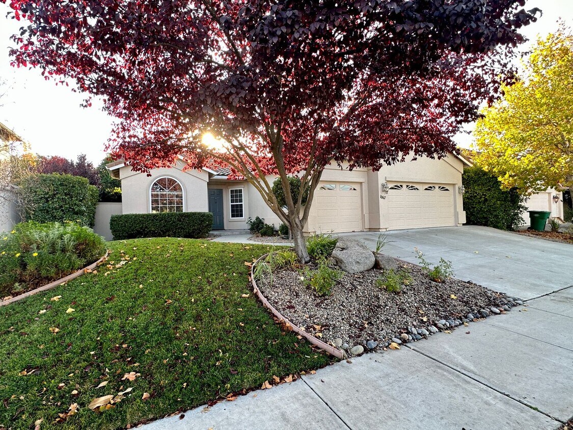 1067 Sleepy Hollow Rd, Paso Robles, CA 93446 House Rental in Paso