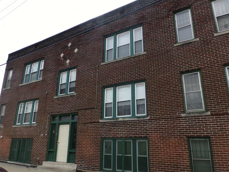 1 br, 1 bath Apartment 4751 Porter St Condo for Rent