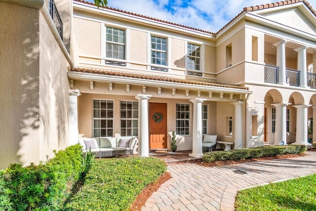 Foto del edificio - 8339 NW 7th Ct