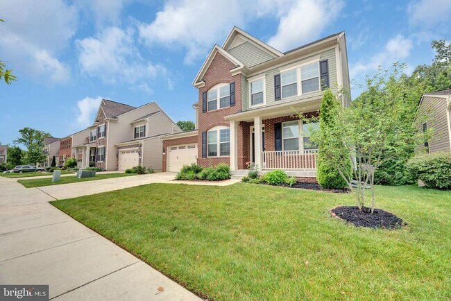 Foto del edificio - 8008 Hubble Dr