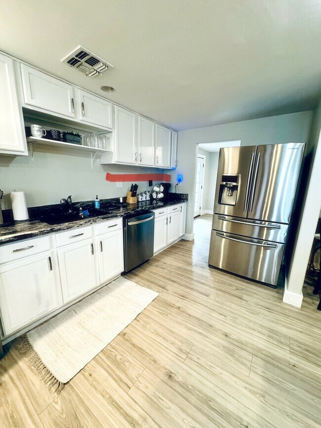 Foto del edificio - 14042 N 38th Pl