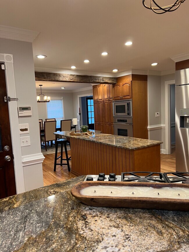 Foto del edificio - 4815 Dunwoody Station Dr