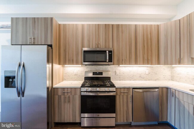 Foto del edificio - 1221 N 15th St