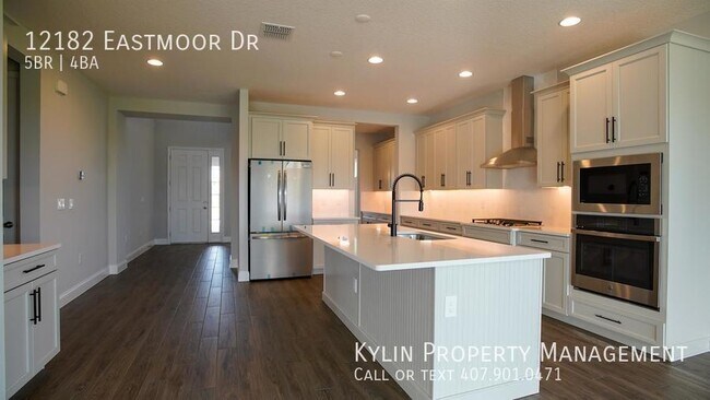 Building Photo - 12182 Eastmoor Dr