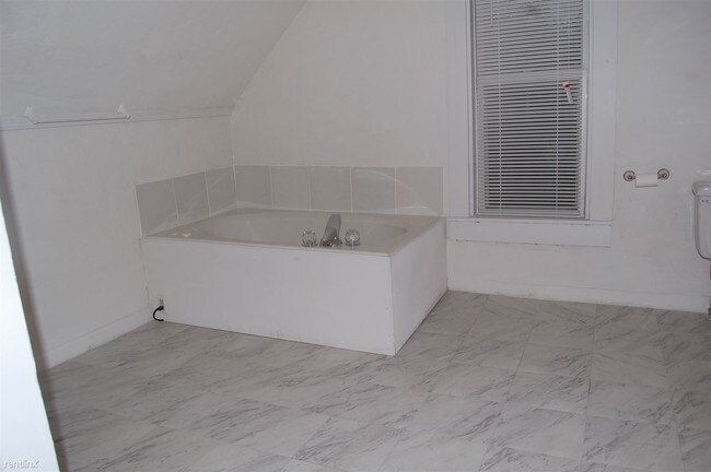 Foto del edificio - 617 N Liberty St