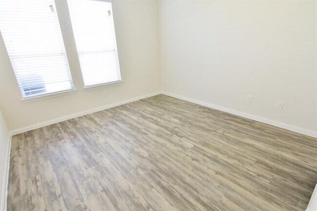 Foto del edificio - 3947 Lexington Grove Ct