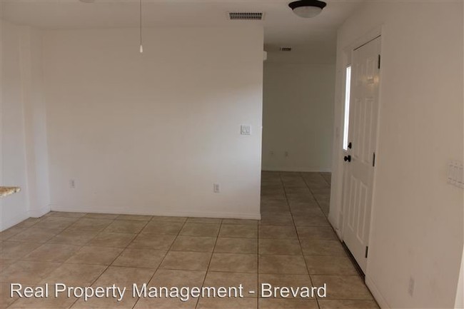 Building Photo - 51 Piney Branch Way