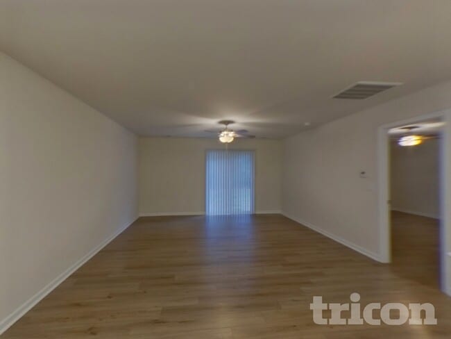 Foto del edificio - 139 Clairvale Ct