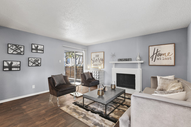 Living Room With Fireplace - The View at Lake Highlands