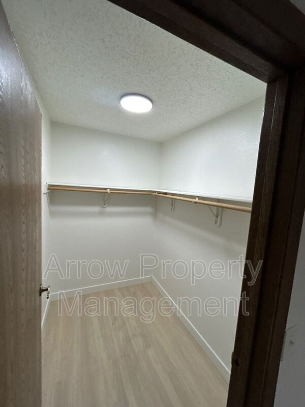 Foto del edificio - 203 E Arbor Ave