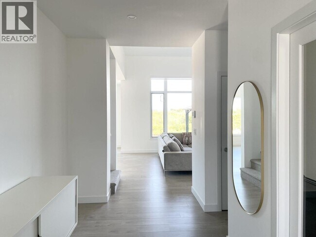 Photo du bâtiment - 4347 Cormorant Wy