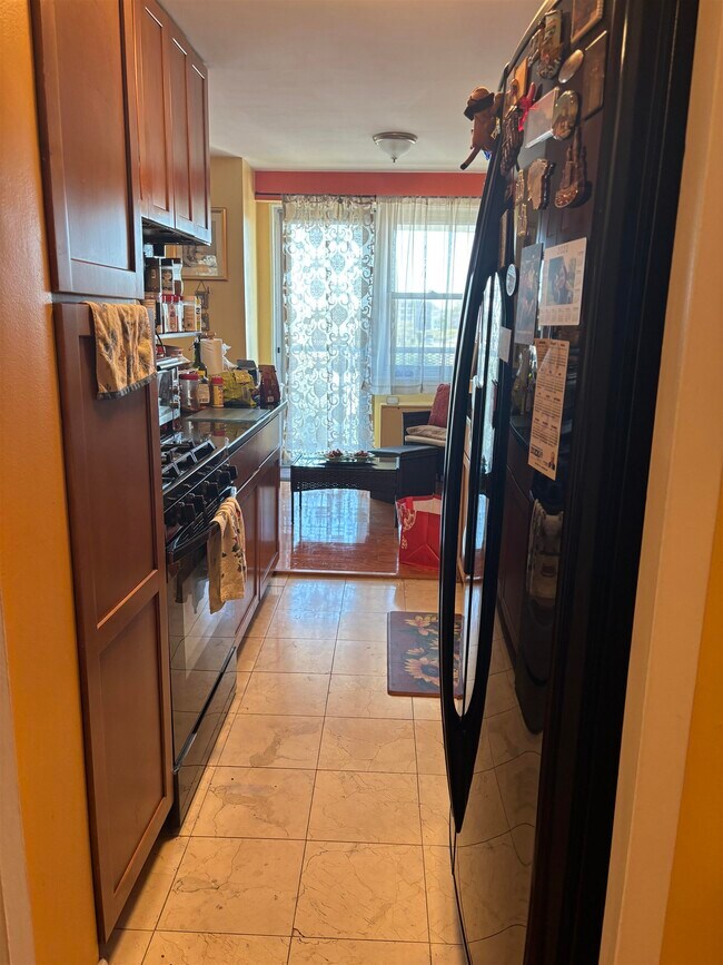 Foto del edificio - 6600 JFK Blvd E