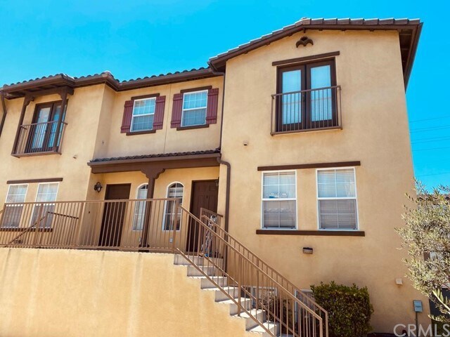 Foto del edificio - 613 E 223rd St