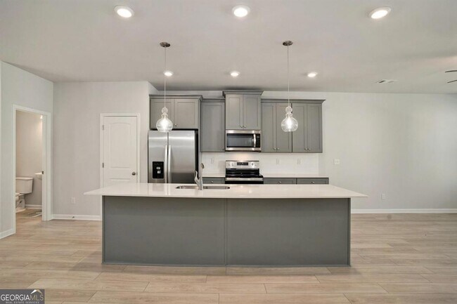 Foto del edificio - 3170 Washburn St SE