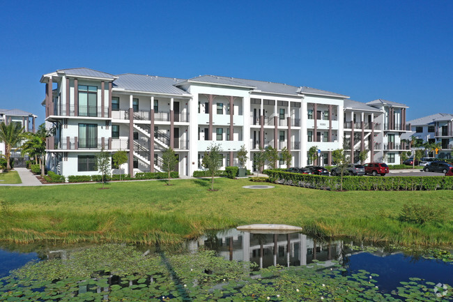 Building Photo - Pines Garden at City Center