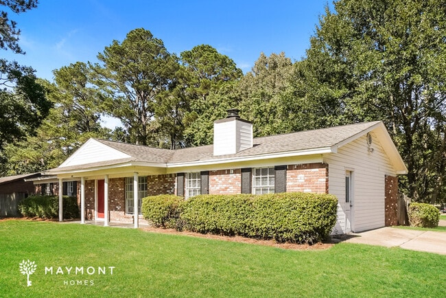 Building Photo - 378 Barrow St